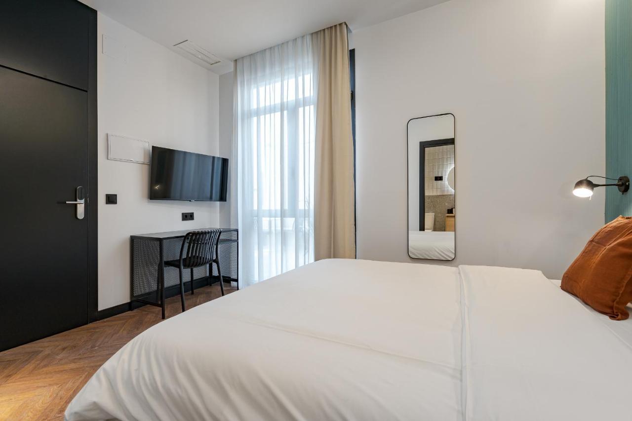 Style Suites By Olala Homes Мадрид Екстериор снимка