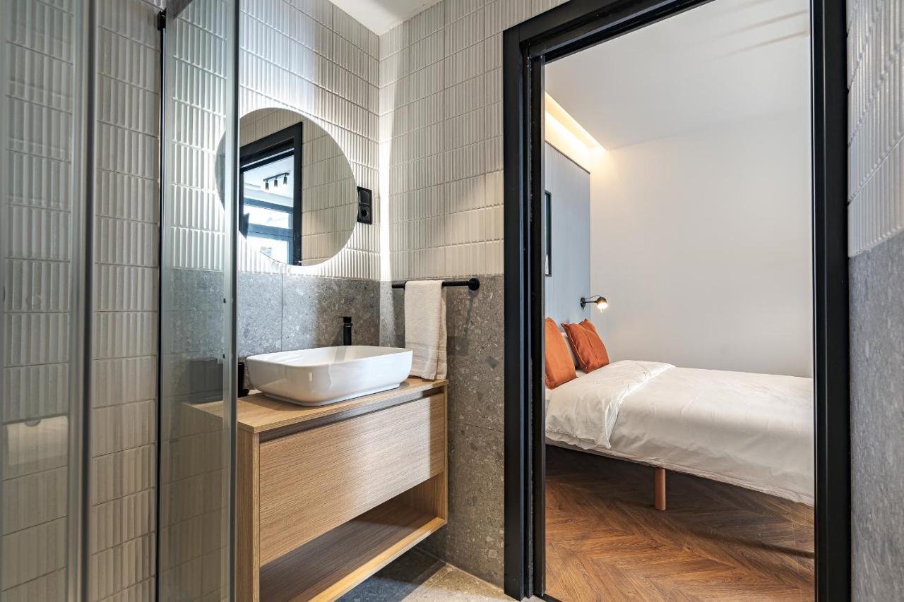 Style Suites By Olala Homes Мадрид Екстериор снимка